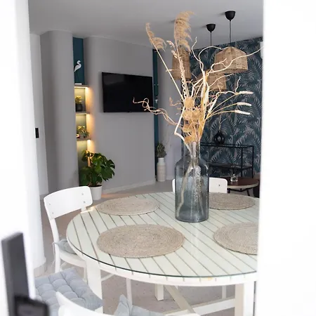 Naluri Ii Apartament *
