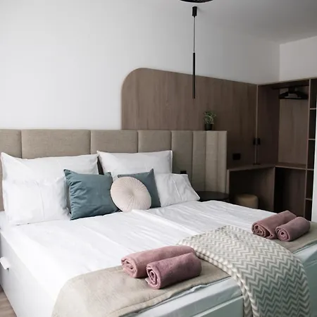 Naluri Ii Apartment Balatonboglár